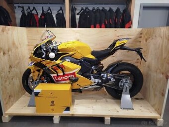 Ducati Panigale V4 BAGNAIA 2023 WORLD CHAMPION REPLICA, AKCE
