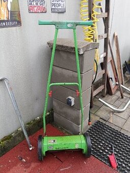 Ruční vřetenova vrtačka