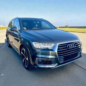 Etron Audi Q7 rv2017 374Ps 700Nm 0-100 5.7sec spotřeba 6l