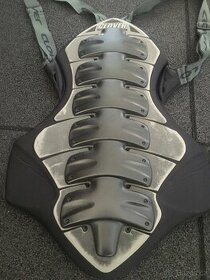 Páteřový chránič