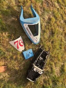 Kompletni podsedadlovka vcetne ramu na Gsxr 1000 750 600