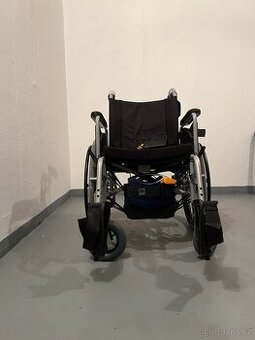 Invalidní bateriový vozík