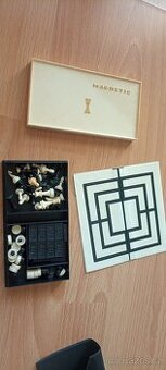 Různé retro hračky a panenky - 1