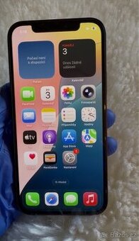 Apple IPhone 12, černý, nova baterka, TOP stav - 1