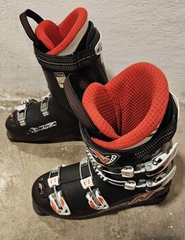 Lyžařské boty Nordica 26,5