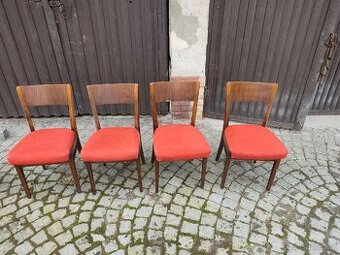 4 staré židle