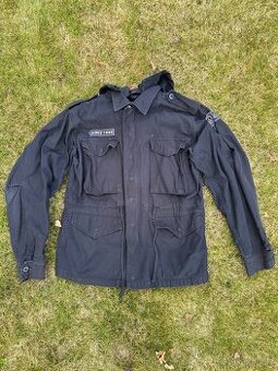 Černá pánská bunda Molecule