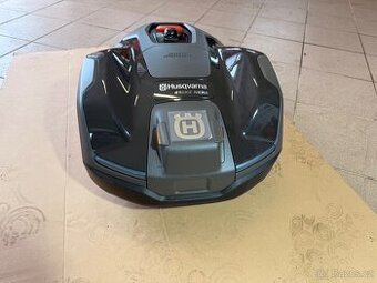 Robotická sekačka Husqvarna Automower 410XE