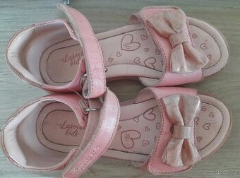 Kožené sandálky Lasocki vel.30