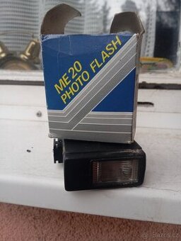 Blesk na fotoaparát