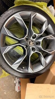 Originální sada kol Škoda Octavia III RS Xtreme,