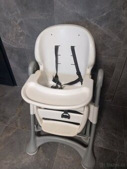 dětská jídelní židlička