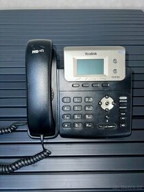 Yealink SIP-T21P E2 / IP telefon / 6ks