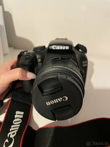 Zrcadlovka Canon EOS 1100D