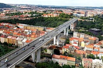 Komerční dům 396m2, Praha 2
