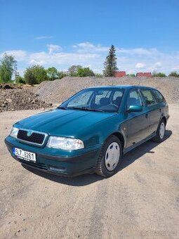 Octavia 1 lpg škoda 2.0 85kw