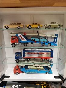 Modely Dinky a Corgi