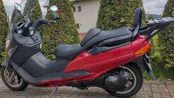 Suzuki burgman 250 - 1