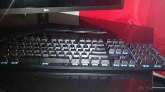Prodám zánovní KLÁVESNICI s MYŠÍ HyperX