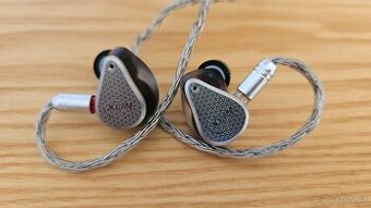 Moondrop Variations – Hybridní high-end IEM - 1