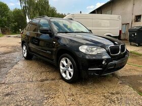 BMW X5 E70 180KW 3.0TDI N57 GA8HP70Z černá metalíza 475