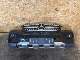 KOMPLETNÍ PŘEDNÍ NÁRAZNÍK MERCEDES W164 PŘED.FL. C197