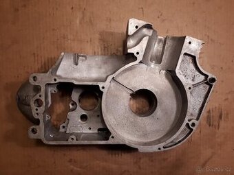 Jawa ČZ 250/353 kývačka - Levý karter - 1