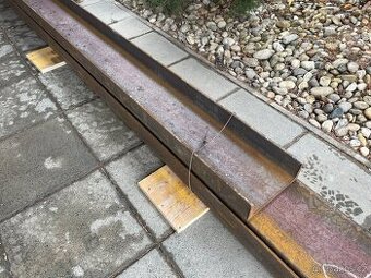 Traverza U240, dálka 3,1m, nová nepoužitá za 30% ceny