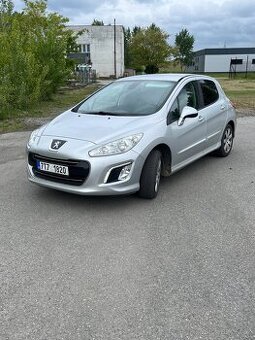 Peugeot 308 1.6 hdi facelift