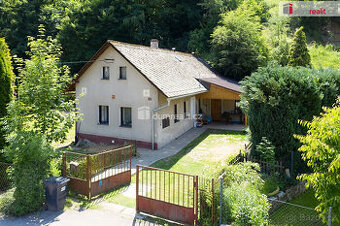 Prodej rodinného domu v obci Stránka, Mšeno u Mělníka