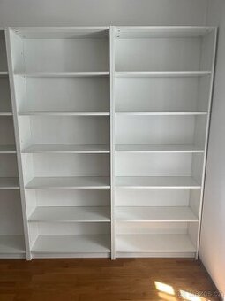 Knihovny IKEA