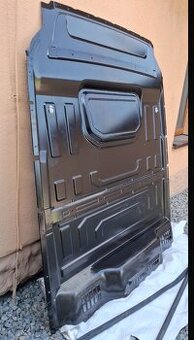 Zadní stěna kabiny/přepážka-VW Crafter 2017