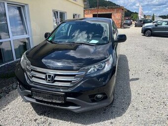 HONDA CRV 2.2i-DTEC 110KW.4x4.XENONY.KAMERA.TEMPOMAT.TAŽNÉ.