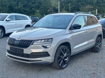 ŠKODA KAROQ SPORTLINE 1.5TSI BENZIN cockpit canton m2021