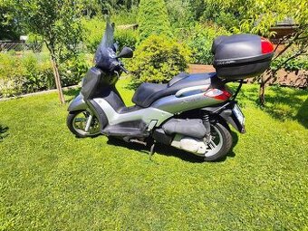 Yamaha X-City 250 – skútr 250ccm