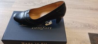 Kožené nové lodičky Axel vel.40 cena 499 Kč doprodej