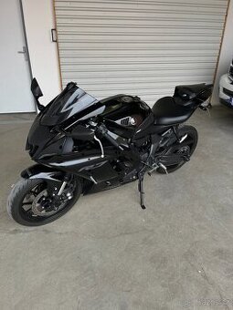Yamaha YZF-R7 2023