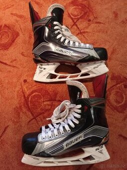 Hokejové brusle Bauer Vapor X900, vel. 8EE, EUR43, bez nožů