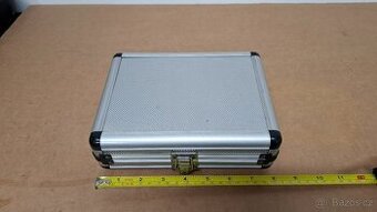 Hliníkový kufřík na zbraň