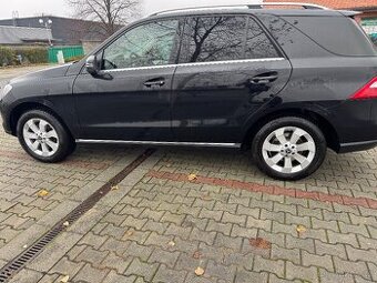 Mercedes Sada kol 5x112 R18