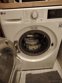 Pračka LG