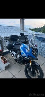 Prodám motorku cfmoto 650 mt