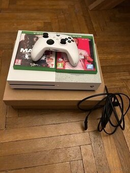 Xbox One S model 1681