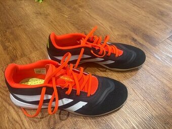 Adidas PREDATORS LEAUGUE IN