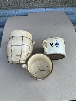 Historické hrnky, sklenice a ostatní keramika