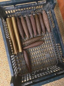 Závaží k hodinám