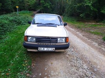 Škoda 120 – dvě auta + rozsáhlá sbírka ND