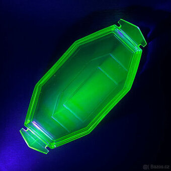 Art Deco Tác 35x15 cm, uranové sklo, Carl Stolzle