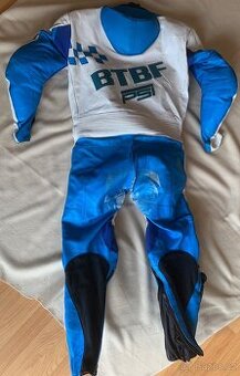 Motookombinéza kůže, jednodílná, zn. PSÍ HUBÍK