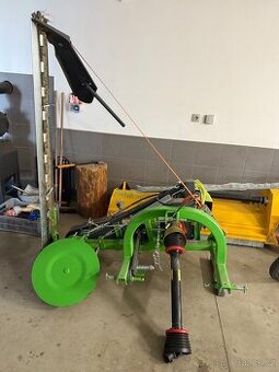 Lištová sekačka - protiběžná sekačka